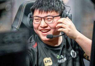 常旭爆料白老板视频,惊人真相曝光 第3张 常旭爆料白老板视频,惊人真相曝光 第3张